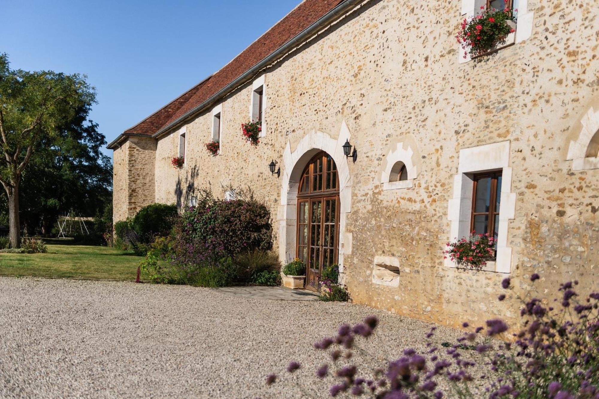 Chateau De Ribourdin Chevannes  Exterior foto